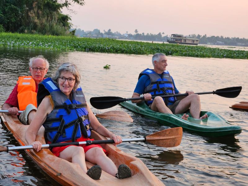 kayaking Paddle Club (1)